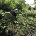 難所は懸垂で降りた。